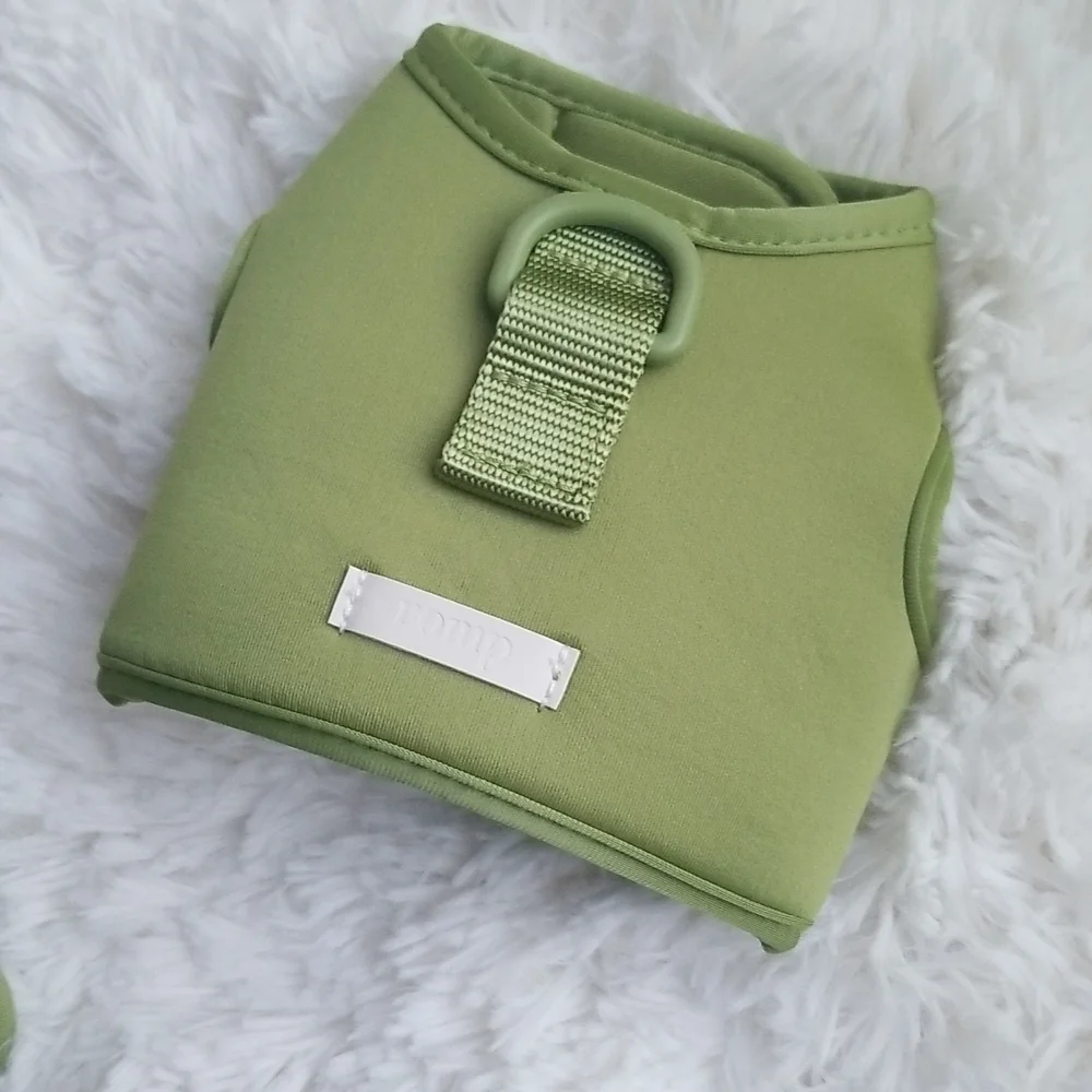 Romp Cat Harness NWOT